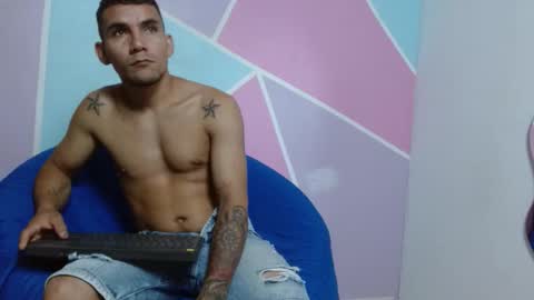 Sebas online show from November 18, 1:14 pm