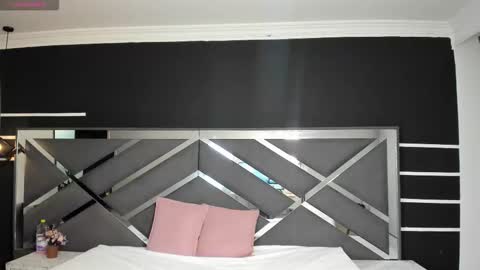 Ambar Ross online show from January 16, 12:14 pm