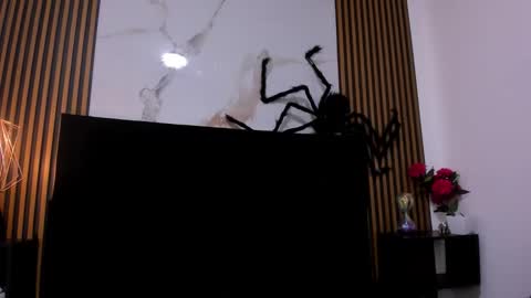 Snapshot of ambbermoon chatting on October 18, 3:11 am online show from October 18, 3:11 am