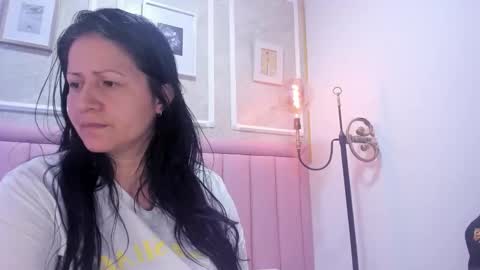   online show from November 12, 3:42 am