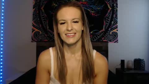 Amber online show from January 8, 2:35 pm