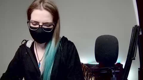 Amber non-nude model online show from February 21, 5:56 am