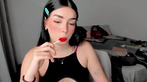 amber online show from January 24, 3:13 pm