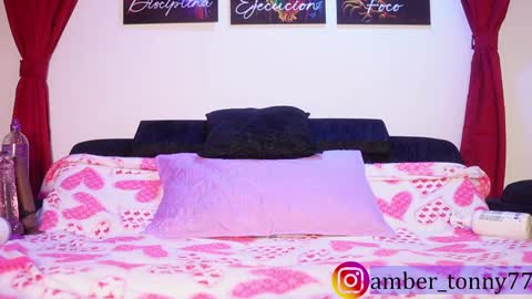     online show from November 24, 9:52 am