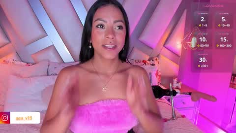 Snapshot of amber_villalobos chatting on September 27, 5:49 am Tell me Amber online show from September 27, 5:49 am