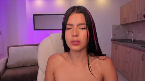 amber_willow online show from May 16, 10:36 am