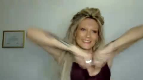 Kaligirll online show from July 8, 4:16 am