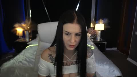 Anna online show from November 7, 2:08 pm