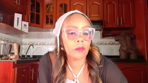 Snapshot of ambernix chatting on October 2, 3:22 pm online show from October 2, 3:22 pm