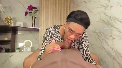   online show from March 27, 2:29 pm