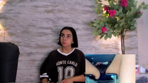 Snapshot of amelia_myers chatting on September 23, 7:42 pm AMELIA. online show from September 23, 7:42 pm