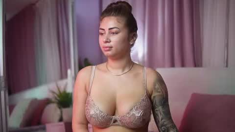  Amelia  online show from July 29, 8:53 pm