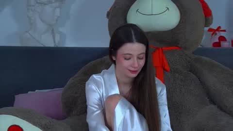 Amelia online show from September 30, 6:51 pm