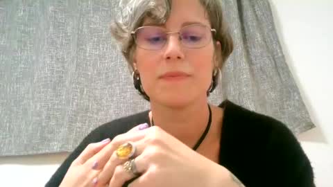 Snapshot of ameliaishka chatting on September 27, 3:48 am Ameliaishka online show from September 27, 3:48 am