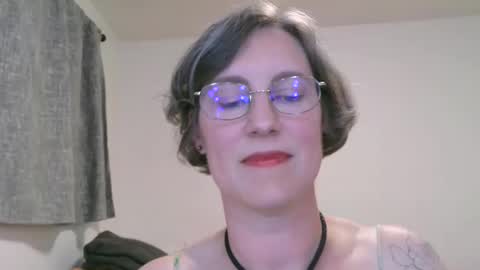 Ameliaishka online show from May 22, 4:41 am