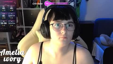 ameliaivory online show from May 11, 1:34 am