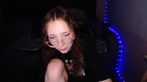 Snapshot of ameliakamishiro chatting on October 10, 6:58 pm Amelia online show from October 10, 6:58 pm