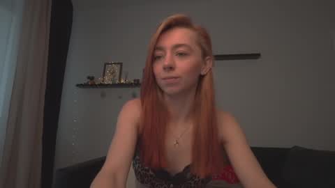 Snapshot of ameliamber0 chatting on February 28, 9:47 am Amelia online show from February 28, 9:47 am