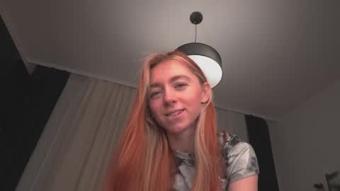Snapshot of ameliamber0 chatting on February 1, 7:02 pm Amelia online show from February 1, 7:02 pm