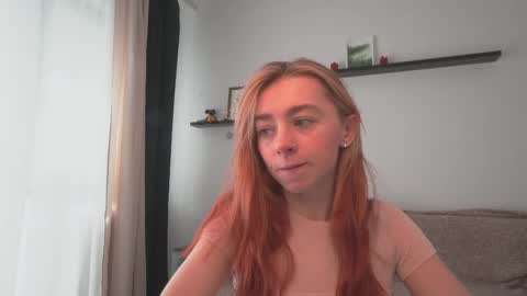 Snapshot of ameliamber0 chatting on March 1, 9:18 am Amelia online show from March 1, 9:18 am