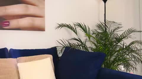 Amelie online show from May 16, 4:31 am