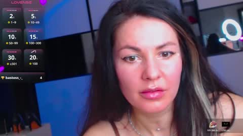 amelinamersi online show from March 26, 7:30 pm