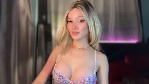 amelinckx online show from September 13, 11:51 pm