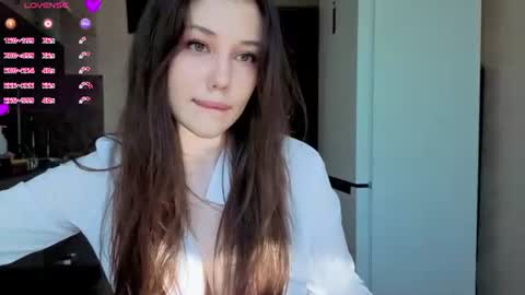amelyay online show from July 4, 12:09 pm