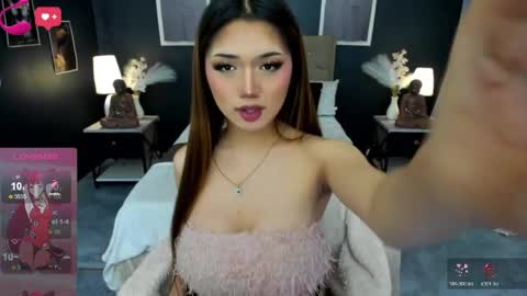 Claire online show from April 14, 4:54 pm