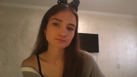 Julia  online show from September 22, 9:24 am