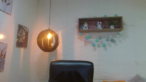 amethystshadow online show from April 19, 6:10 pm