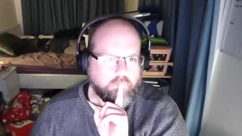 Snapshot of amf_1982 chatting on September 23, 12:43 pm Andy online show from September 23, 12:43 pm