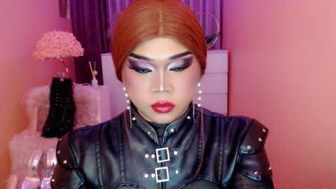 Queen Mireska online show from September 8, 4:17 pm