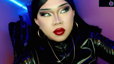 Queen Mireska online show from April 4, 4:36 pm