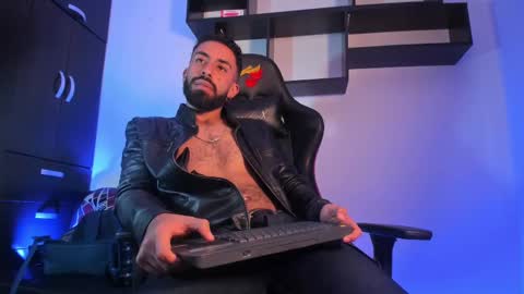 Amir online show from March 12, 5:07 pm