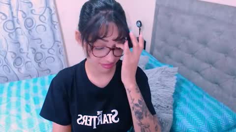 Snapshot of ammanda_ chatting on December 24, 12:55 am diana online show from December 24, 12:55 am