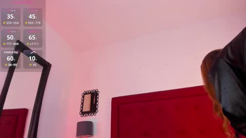 Snapshot of ammbar_foxx chatting on February 24, 2:58 pm ambar online show from February 24, 2:58 pm