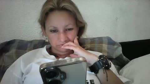 Paula D online show from July 15, 5:45 am