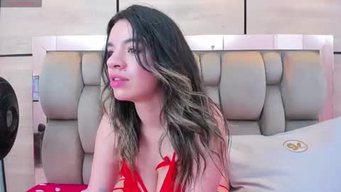 Ammie online show from October 16, 8:40 pm