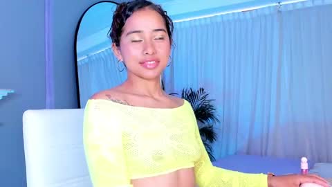 Snapshot of ammy_nova chatting on September 8, 7:46 pm Ammy Nova online show from September 8, 7:46 pm