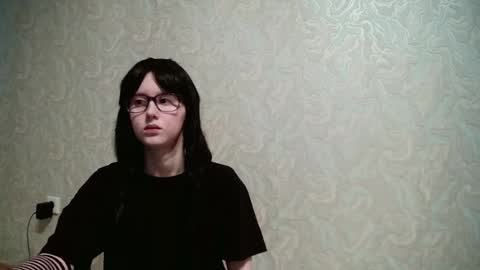 Amomira online show from September 26, 9:50 am