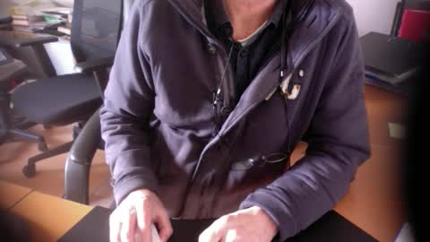 Snapshot of amor2200 chatting on January 27, 1:09 pm Amor2200 online show from January 27, 1:09 pm