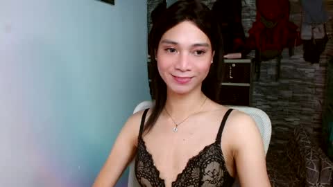 Tina online show from June 4, 10:05 pm