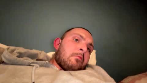 amwillz1997 online show from November 12, 6:32 pm