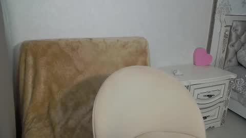 amy1_1 online show from September 10, 1:39 am