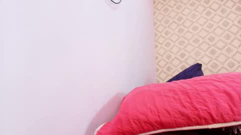Snapshot of amy__wats0n chatting on September 17, 9:29 pm amy__wats0n online show from September 17, 9:29 pm
