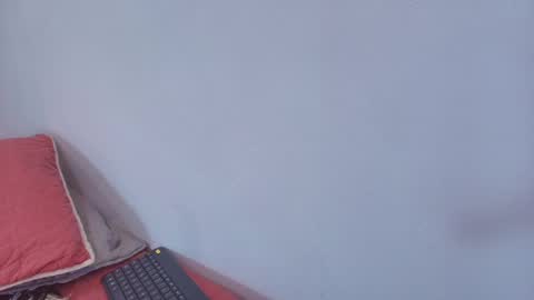 Snapshot of amy__wats0n chatting on March 6, 7:10 pm amy__wats0n online show from March 6, 7:10 pm