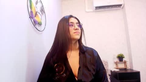 Snapshot of amy__wats0n chatting on October 6, 7:31 pm amy__wats0n online show from October 6, 7:31 pm