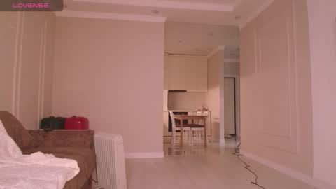 Amy Akime online show from March 10, 1:59 pm