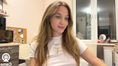Snapshot of amy_meoww chatting on October 16, 5:23 pm amy_meoww online show from October 16, 5:23 pm
